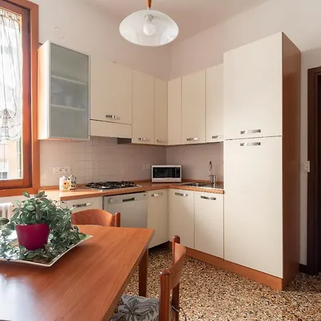 San Polo Canal View Apartments By Wonderful Italy Venedig Exterior foto