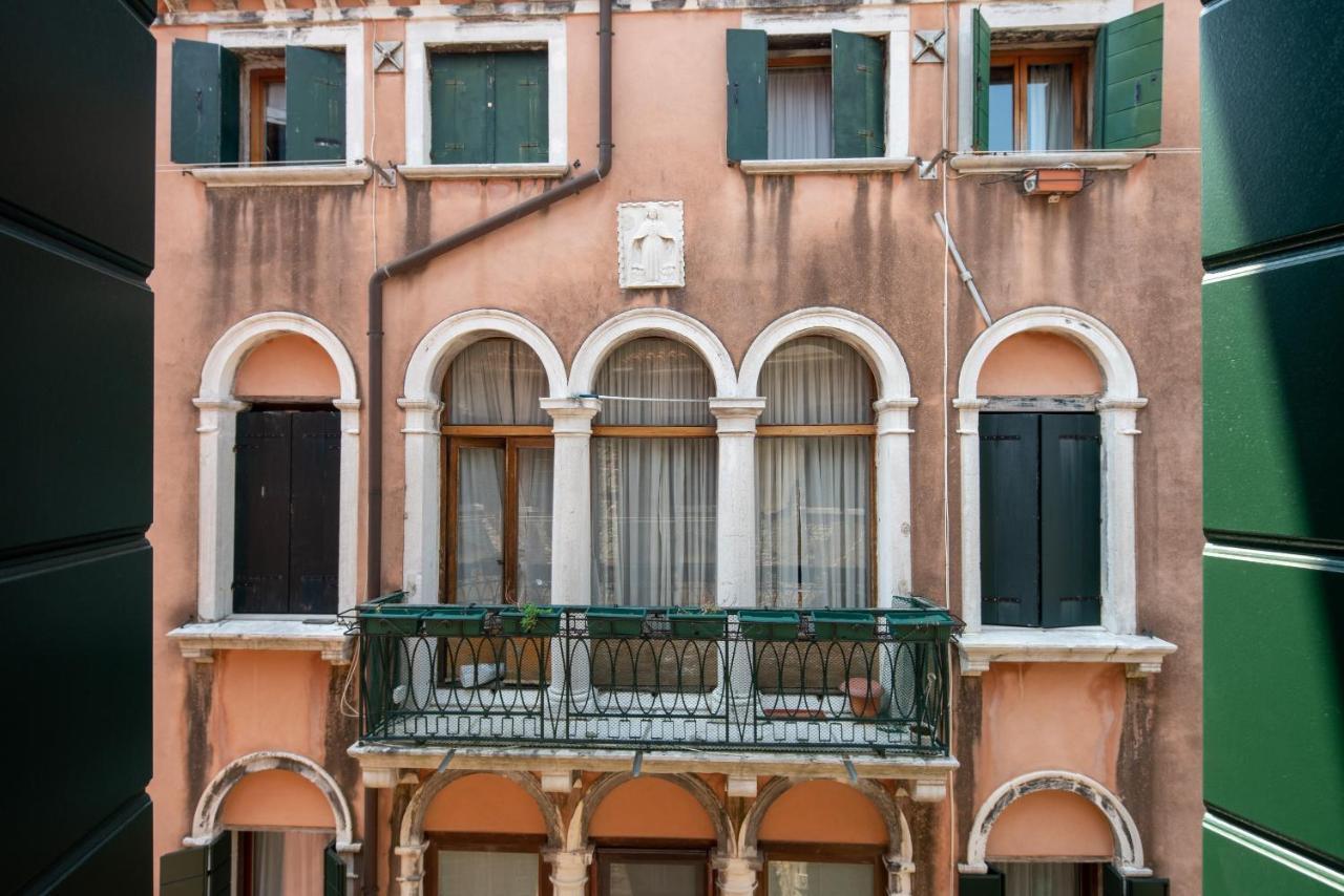 Apartment San Polo Canal View By Wonderful Italy Venice